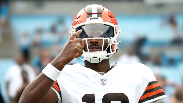 Shedeur Sanders throws 2 touchdown passes in Browns’ preseason debut